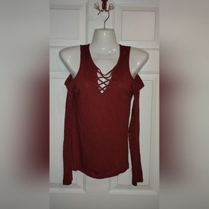 Ambiance Cold Shoulder Top Small